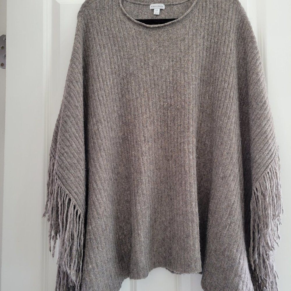 Rebecca Elliot Fringe Poncho‎